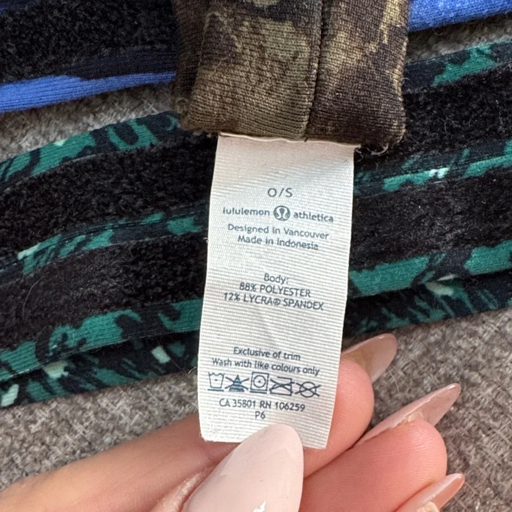 Lululemon Fly Away Tamer headbands